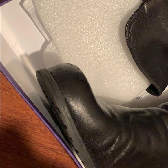 Stuart Weitzman Black 5050 Boot, Size 7! - Picture 8 of 10